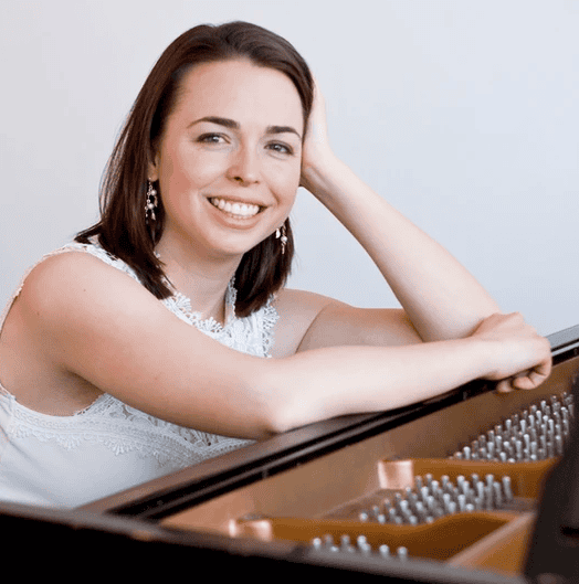 Veronica O'Brien, pianist