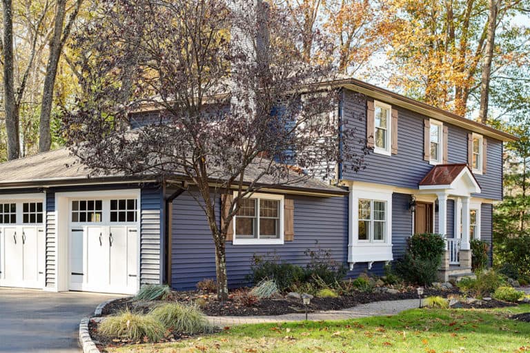 Sponsored: How to Choose Exterior House Colors and Accents like a Pro 